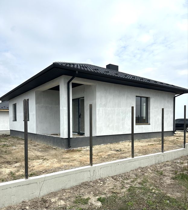 Продаж якісно збудованого будинка в с.Струмівка біля Луцька