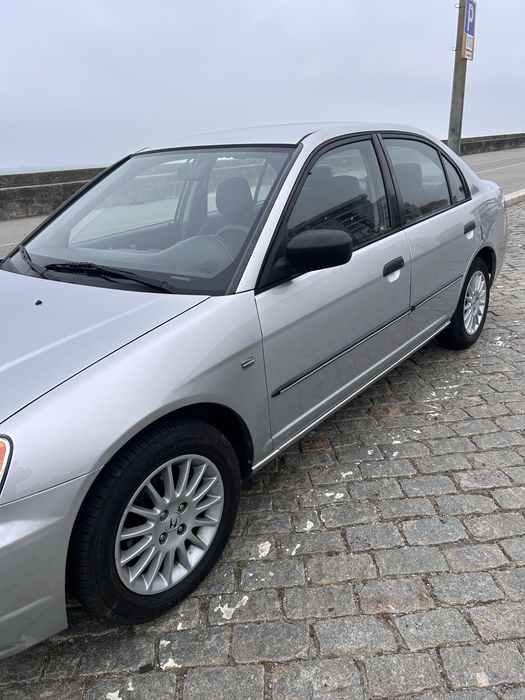 Honda Civic ES 1.4