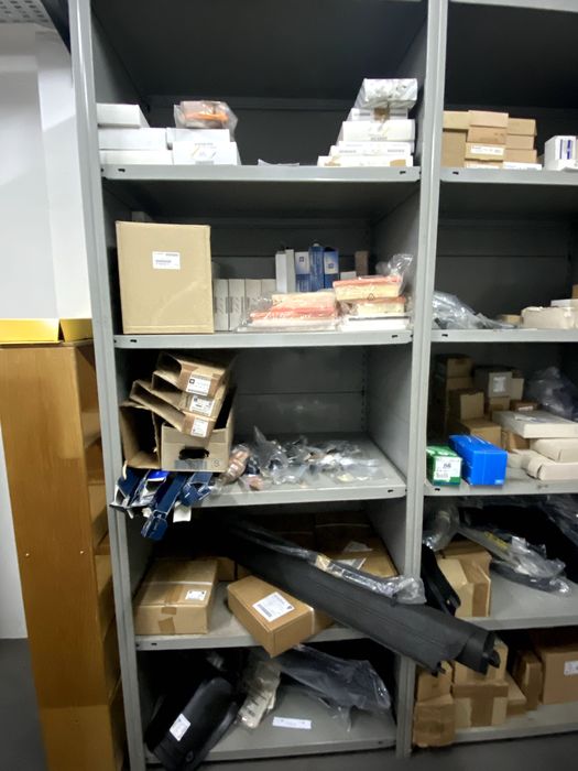 Peças não usadas/novas Opel (GM) e, máquinas usadas