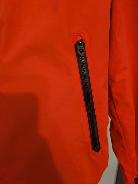 kurtka medicine na co dzień.  Czerwona . Męska /unisex