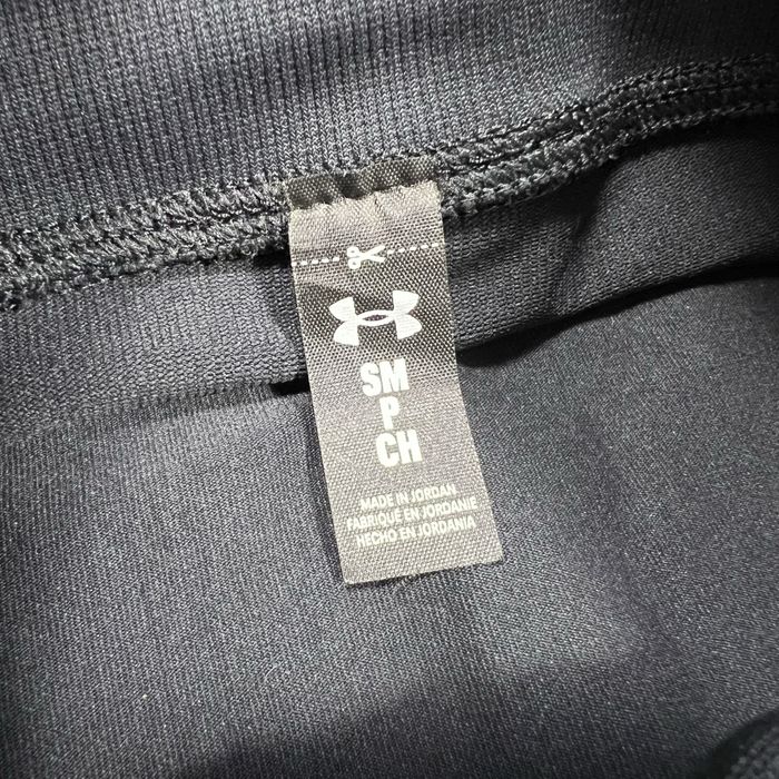 Безшовні жіночі чорні компресійні легінси лосіни under armour train seamless leggings 1381662-001