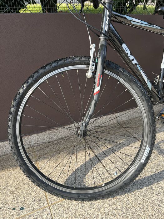 Bicicleta EMT Nova quase sem uso