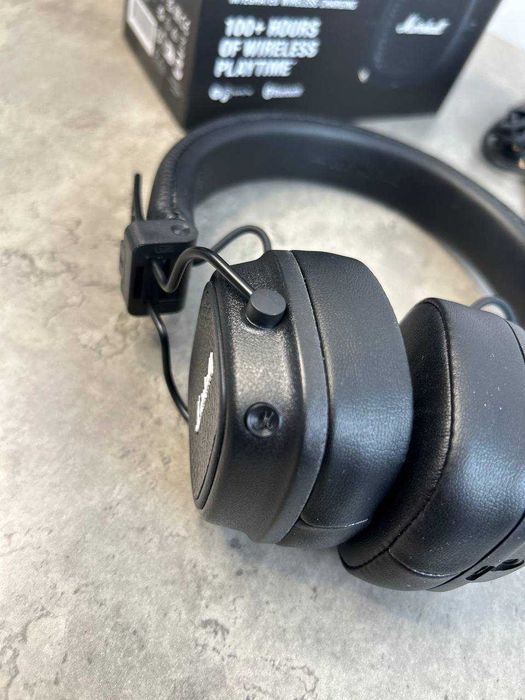 Навушники Marshall Major V Чорні — автономність до 100 годин