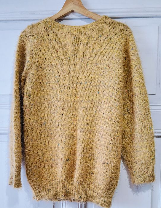 Ciepły musztardowy sweter  M/L