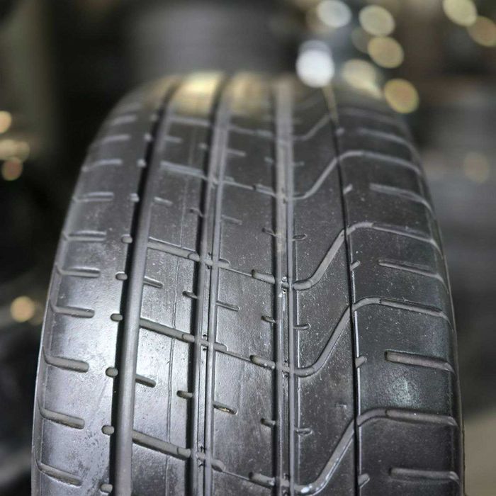 Літні шини 275/40 R20 106Y Pirelli PZero
