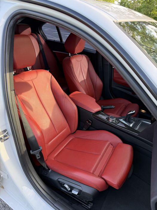 BMW 3 Series 2016 VIN WBA8E9G58GNU29326 фото оголошення 20 з 24