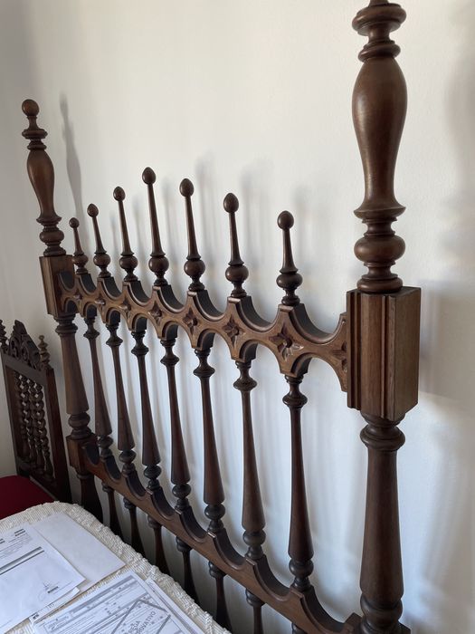 Conjunto Mobilia de Quarto: 2 Camas de Solteiro