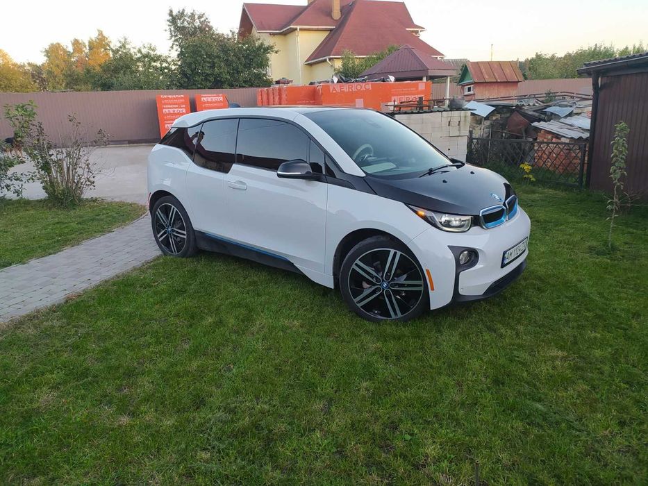 Продам BMW I3 2015 року