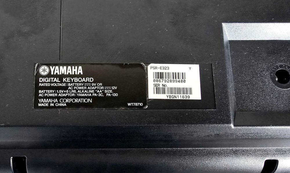 Синтезатор Yamaha PSR-E323 цифровое пианино