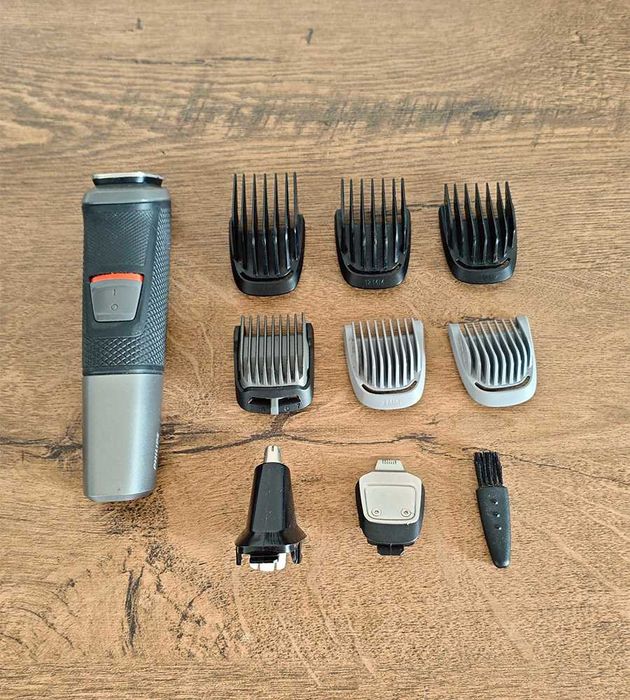 Електробритва тример Philips MG5720 (9-в-1), ідеальний стан