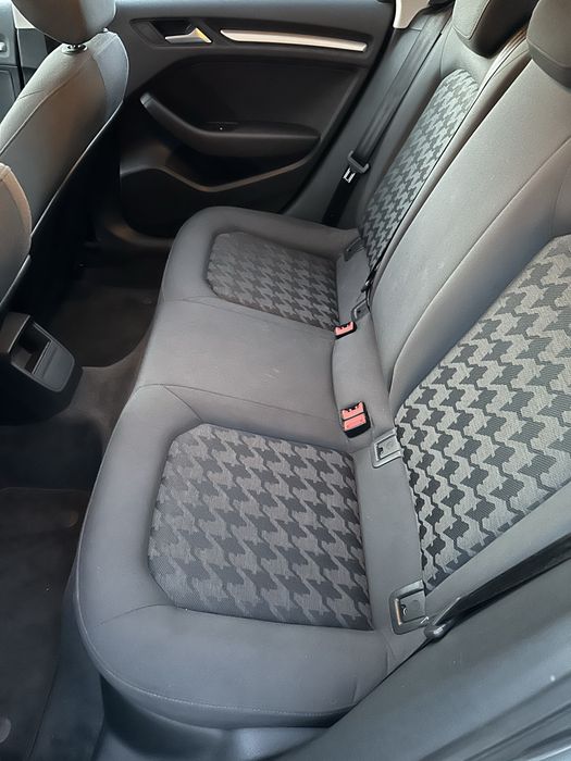 Audi A3 1.6 TDI limousine ultra