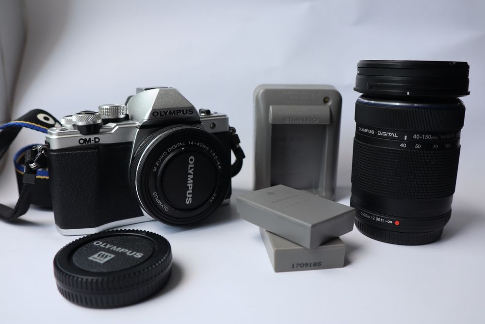 Olympus OM-D E-M10 Mark III