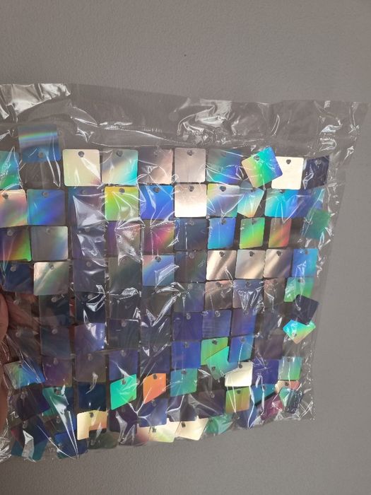 Panele cekinowe srebrne tęczowe