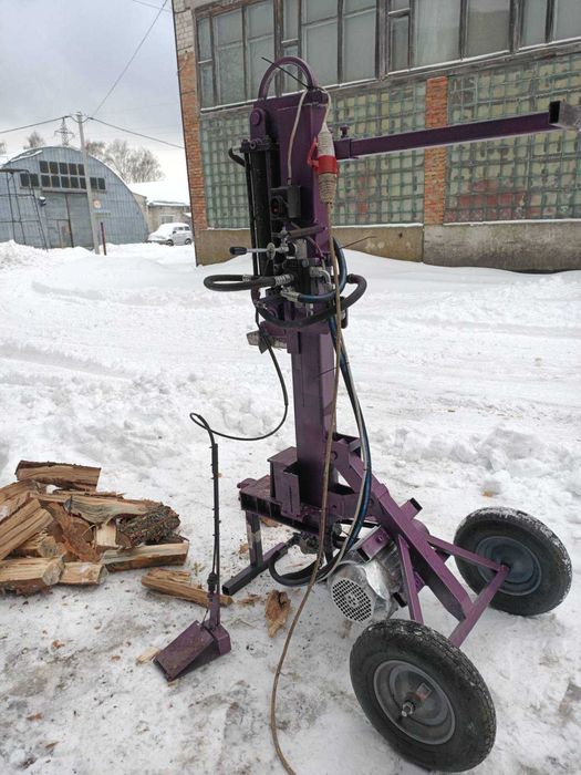 Дровокол гідравлічний