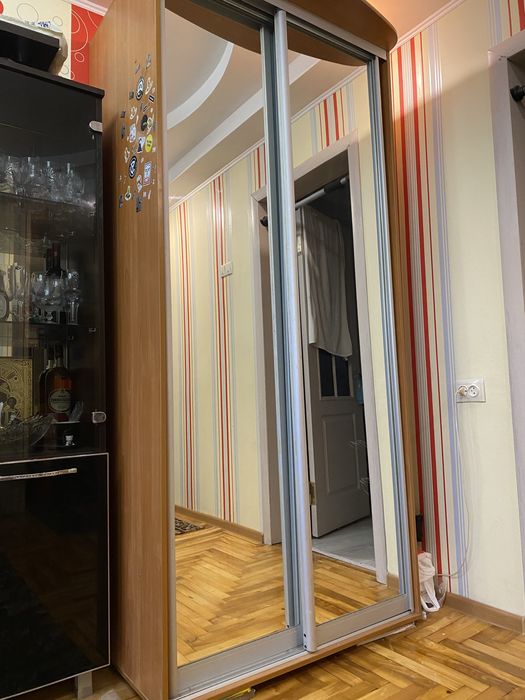 Шкаф купе с зеркалами
