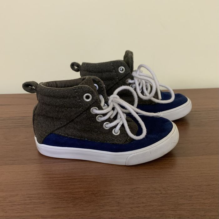 Кросівки хайтопи 25 р