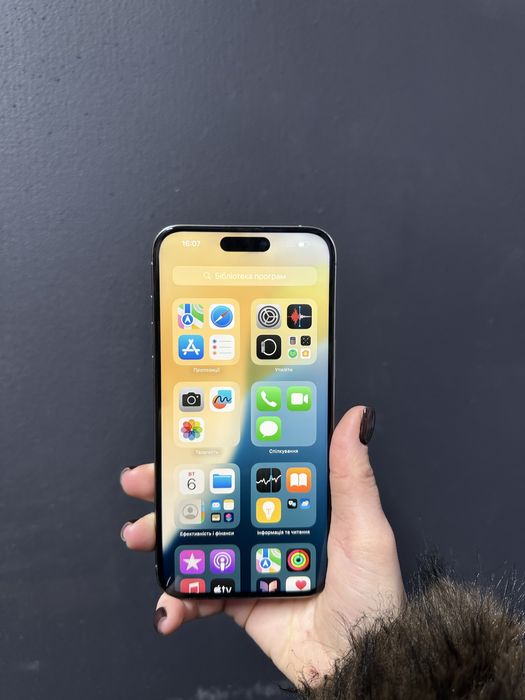 Iphone 15 pro max 256gb 98%