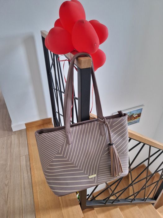 Torba Shopper Wittchen fioletowa liliowa skórzana chwost brelok