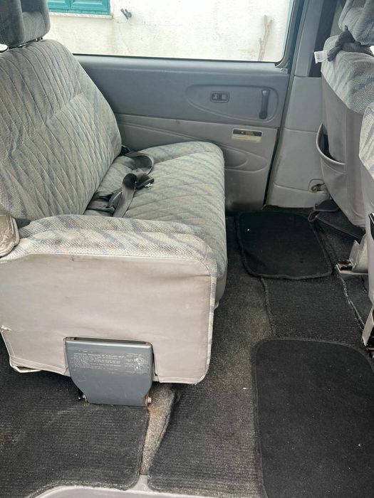 Mitsubishi space gear 1999 classe 1  8 lugares