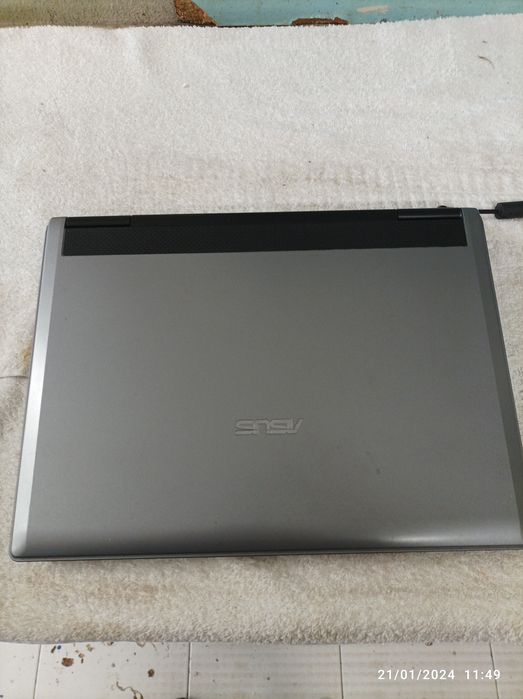 Computador portátil Asus