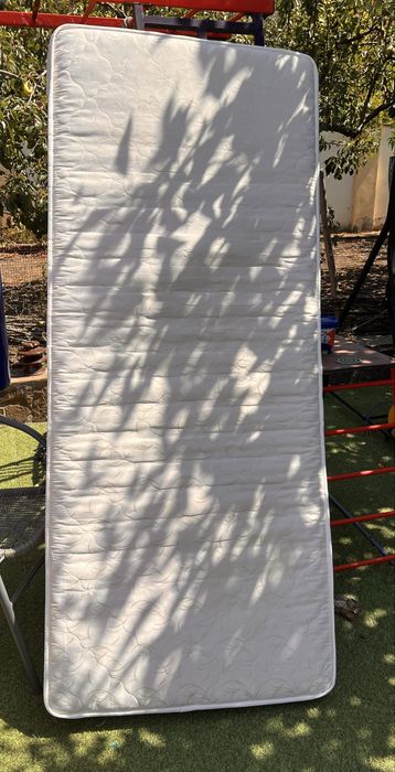 Матрац 1900х800 гарний стан