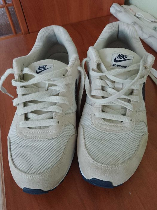 Adidasy NIKE chłopięce r.44