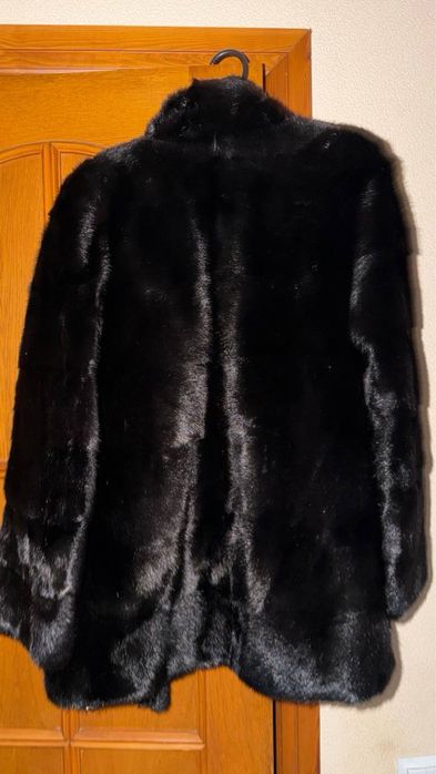 Норкова шуба натуральна чорна, Греція