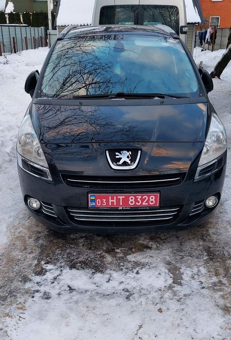 Peugeot 5008 1.6 дізель