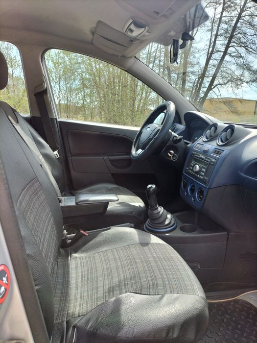 Ford Fiesta 1.3 benzyna 2007