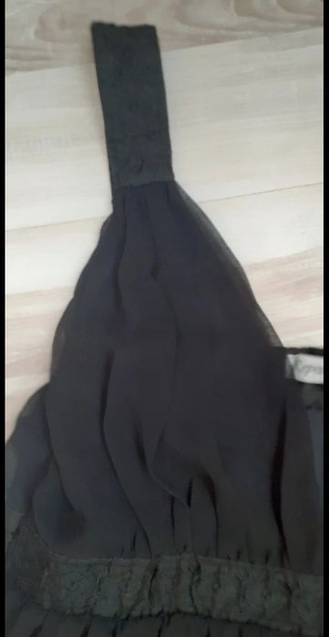 Sukienka czarna na ramiączkach M