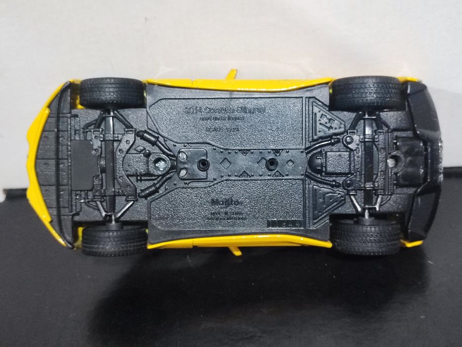 Model samochodu 1:24  Chevrolet Corvette  2014 r. Maisto.