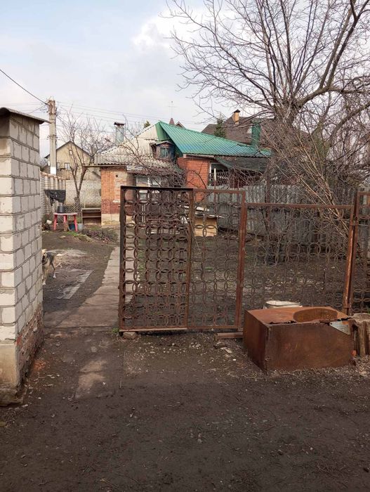 Продам 1/2 часть дома 4ситки.