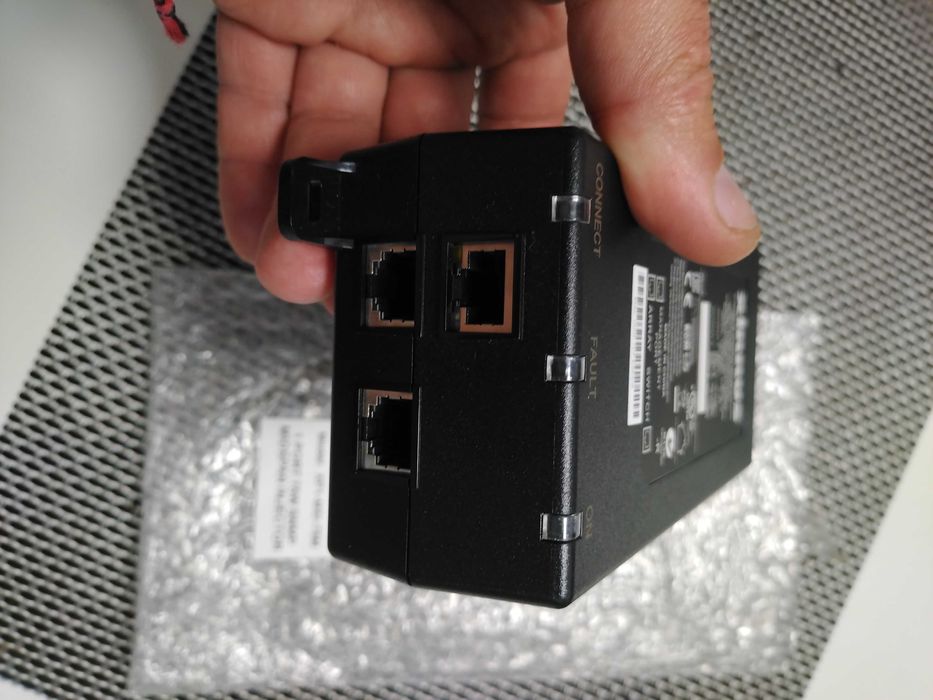 Керований PoE injector 75W 802.3bt/at/af Xirrus XP1-MSI-75M Gigabit