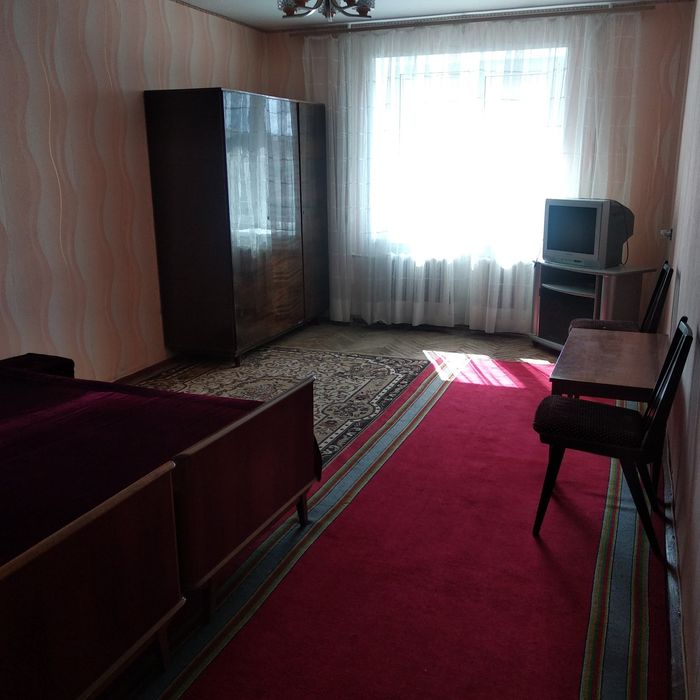 Без%. м. Лук'янівка 7 хв. пішки. ОРЕНДА 1-ї кв. Вул. Дектярівська 12/7