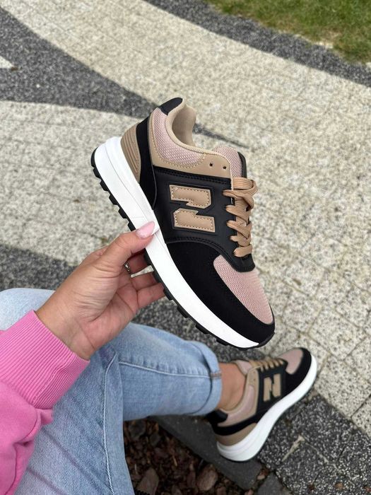 Wyprzedaż buty damskie sportowe 37 do 40