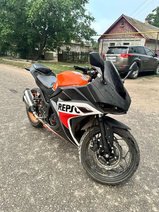 Мотоцикл ml250cbr