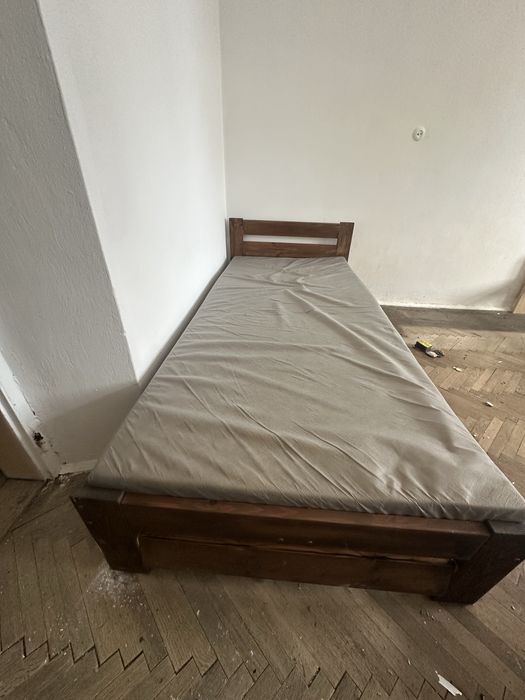 Lóżko łóżka 90x200 z materacami 20 sztuk