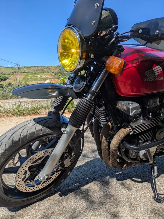 Honda CB 750 Sevenfifty restaurada