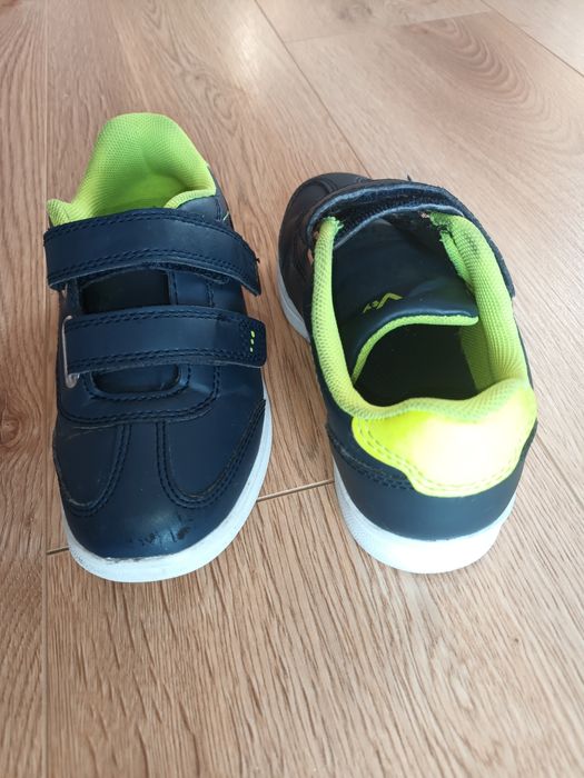 Buty chłopięce rozmiar 29