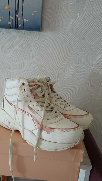 Жиночі зимові ботинки Puma
