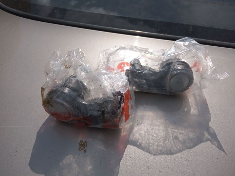 Наконечник рулевой тяги CTR на DAEWOO Lanos 1.6 лев. и прав.