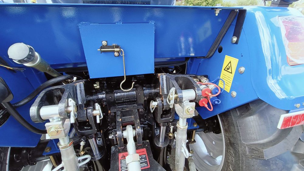 Мінітрактор трактор ДонгФенг404G2 Dongfeng 404G2