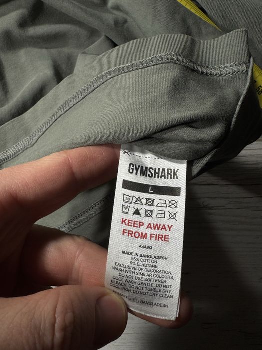 Футболка GymShark хакі спортивна трекінгова футболка тактична outdoor