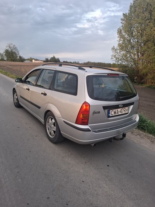 Ford Focus Kombi 1,8 Benz/Gaz Lpg 2002r.