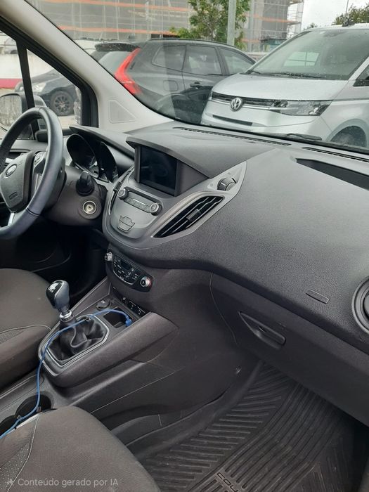 Ford Transit Courier LIMITED 2022 | Garantia FORD | IVA Dedutível