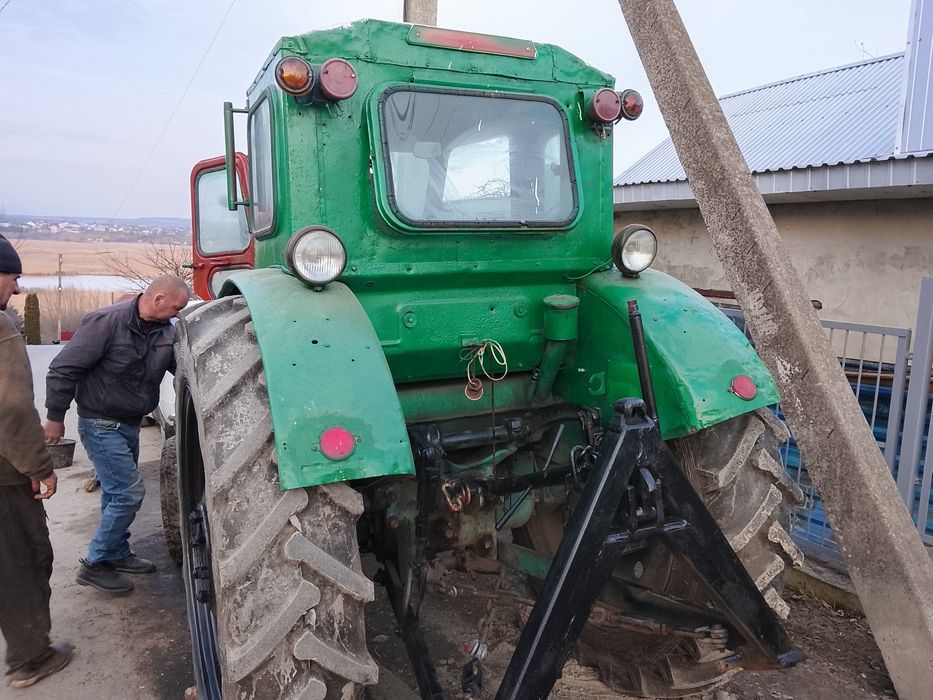 Продам Трактор лтз т40