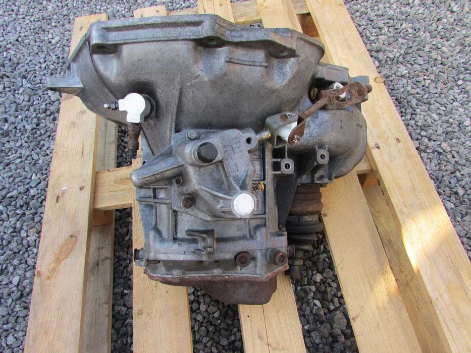 Skrzynia biegów opel vectra b 2.0 dti f18