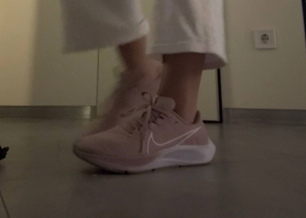 Оригінальні кросівки Nike, торг