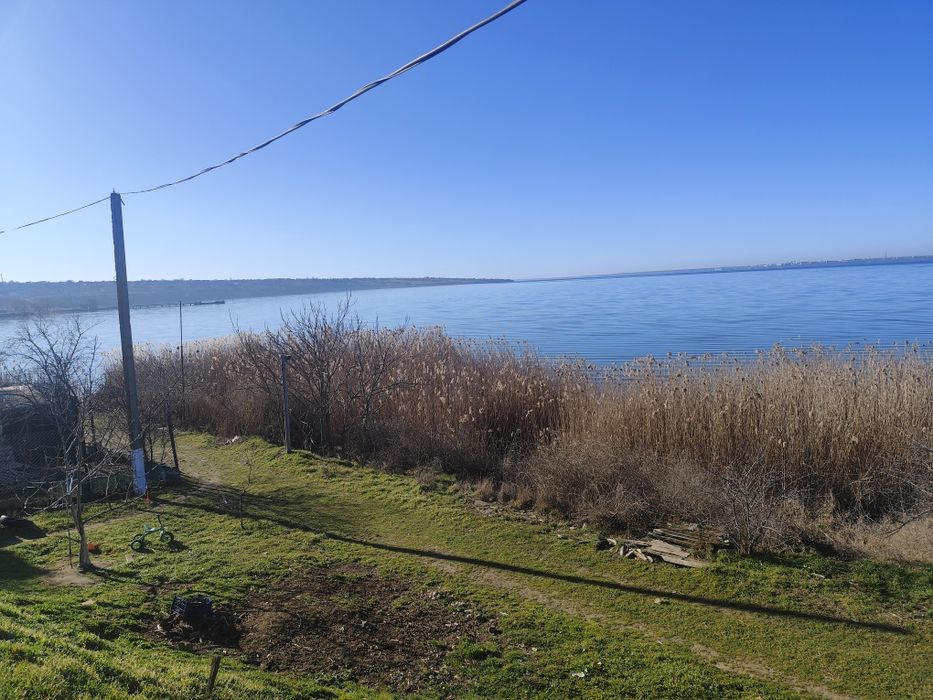 Продам дом у воды