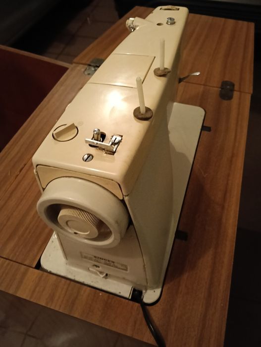 Máquina de costura Singer